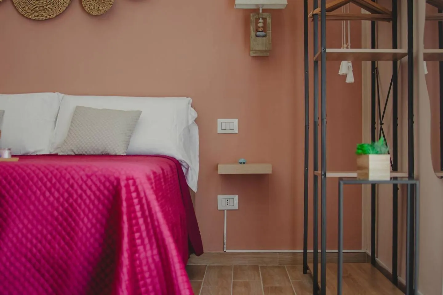 Marie Home Experience 1 Deluxe Naples Apartment