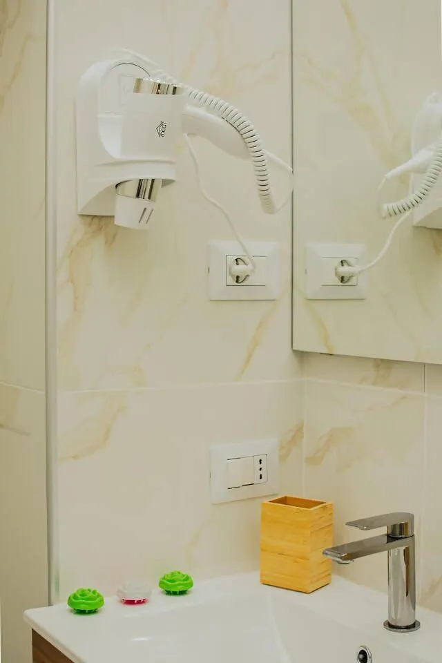 Appartamento Marie Home Experience 1 Deluxe Napoli Italia