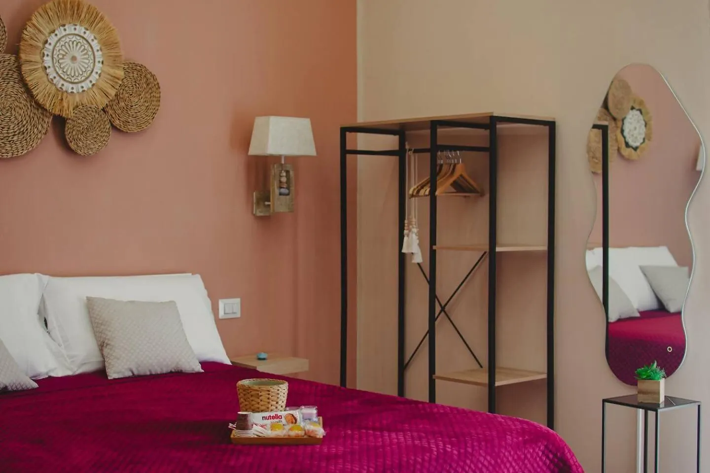 Marie Home Experience 1 Deluxe Napoli Italia